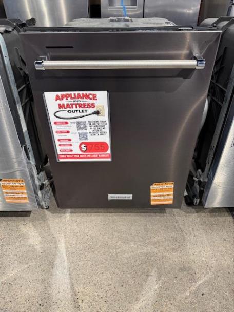 Dishwasher available at Appliance Outlet Omaha